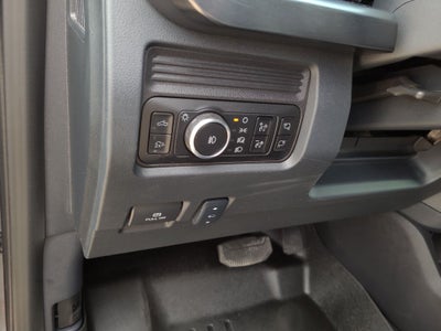 2025 Ford F-350SD Lariat DRW