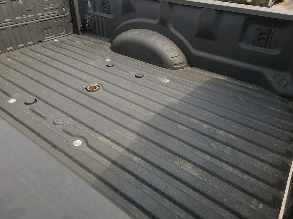 2025 Ford F-350SD Lariat DRW