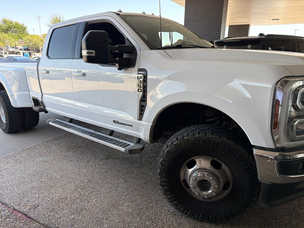 2024 Ford F-350SD Lariat DRW