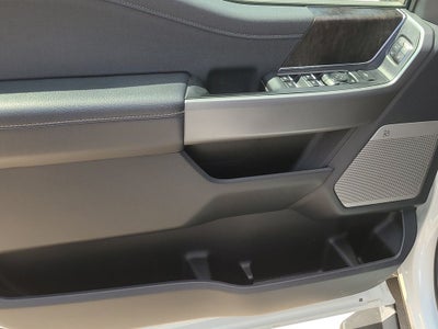 2025 Ford F-350SD Lariat DRW