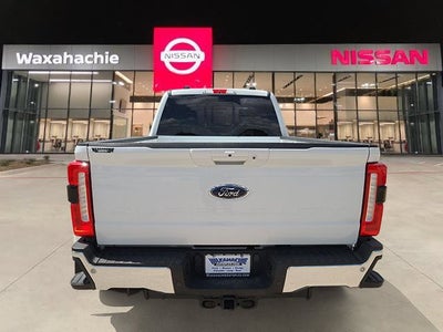 2025 Ford F-350SD Lariat DRW