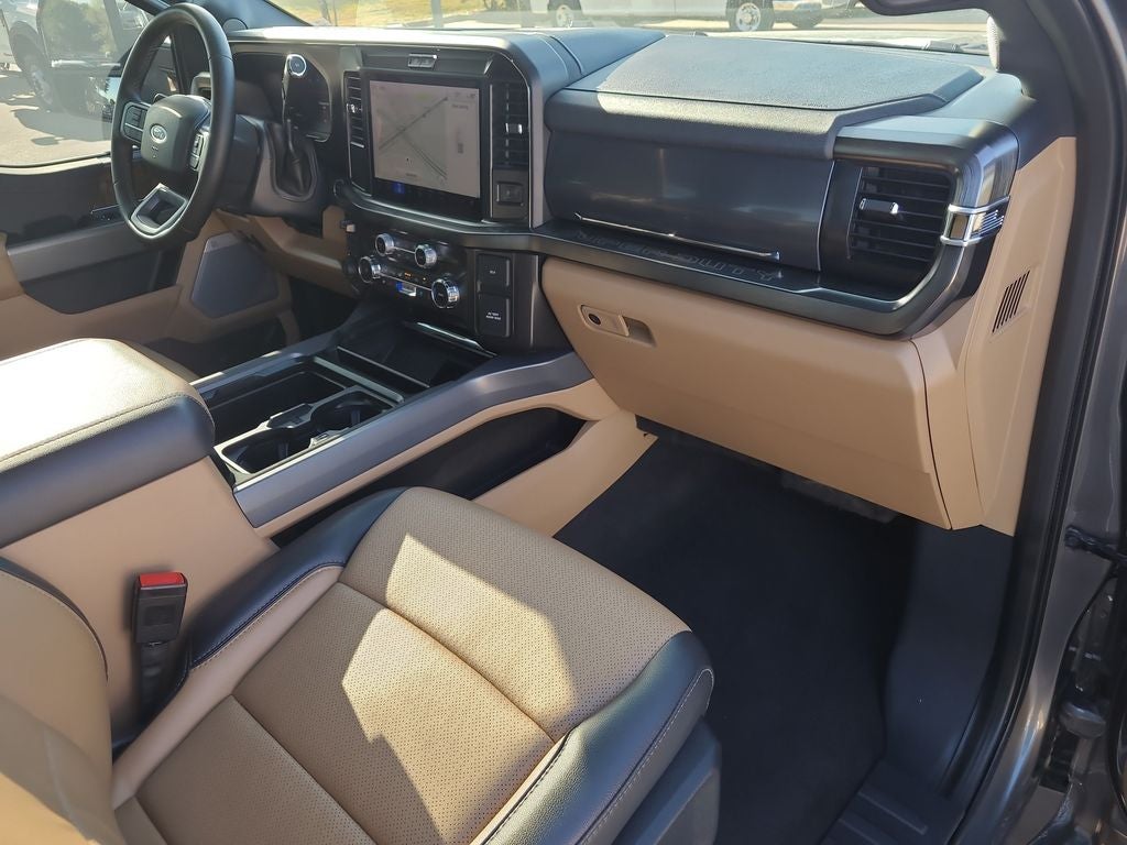 2026 Ford F-450SD Lariat DRW