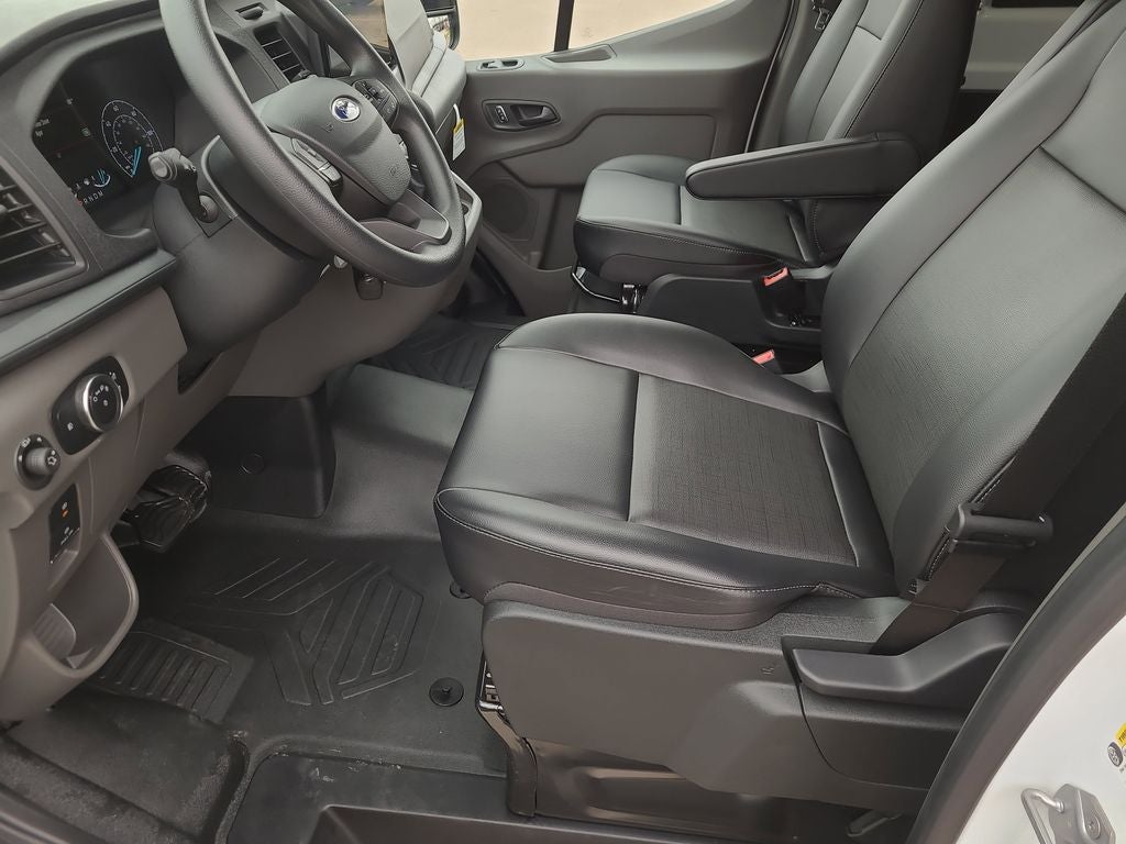2025 Ford Transit-350 Base