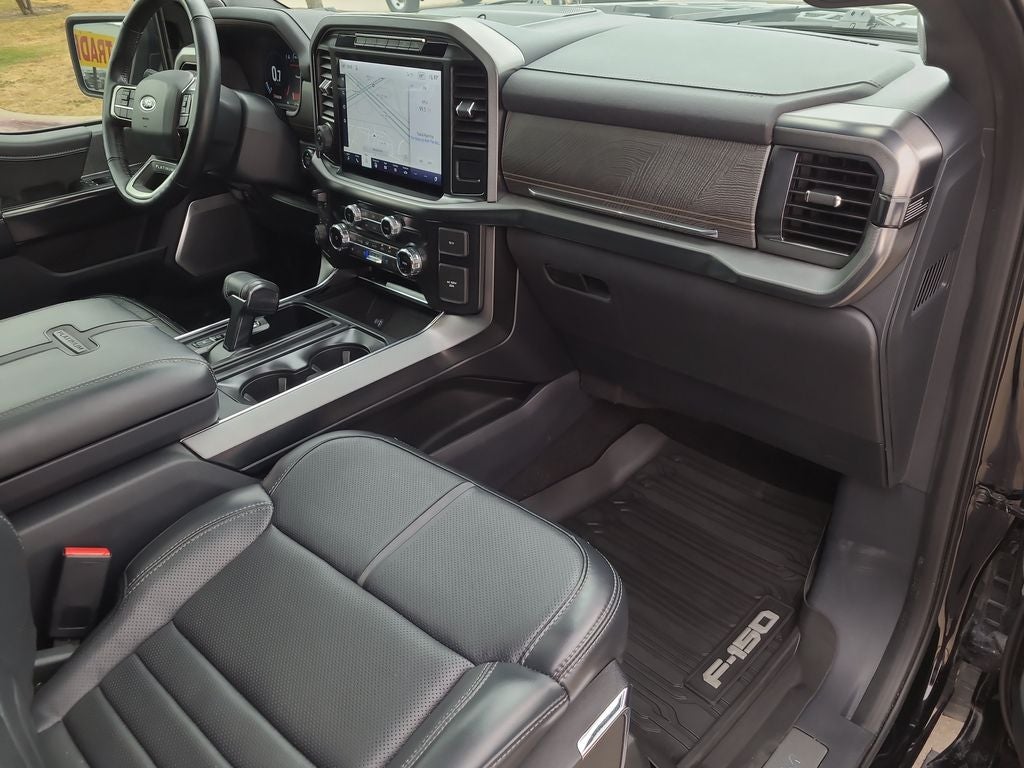 2022 Ford F-150 Platinum