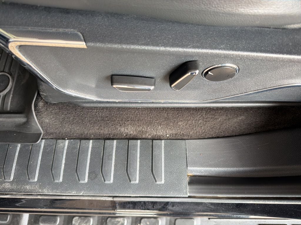 2022 Ford F-150 Lightning Lariat