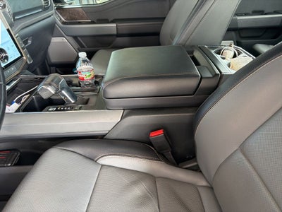 2022 Ford F-150 Lightning Lariat