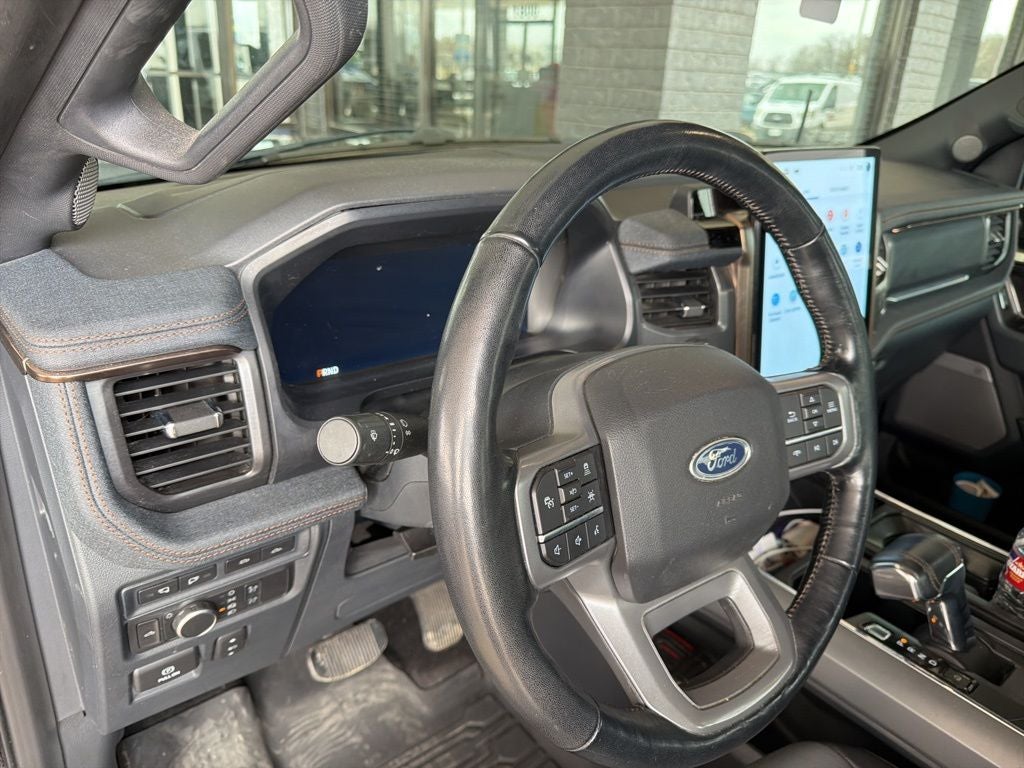 2022 Ford F-150 Lightning Lariat