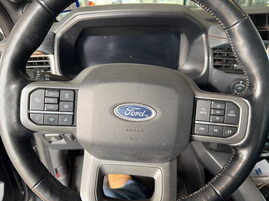 2022 Ford F-150 Lightning Lariat