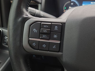 2022 Ford F-150 Lightning Lariat