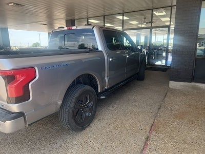 2022 Ford F-150 Lightning Lariat