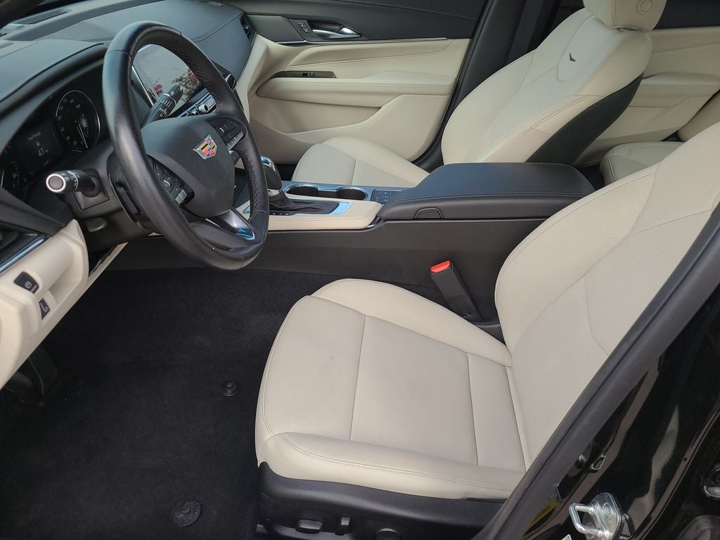 2026 Cadillac CT4 Premium Luxury