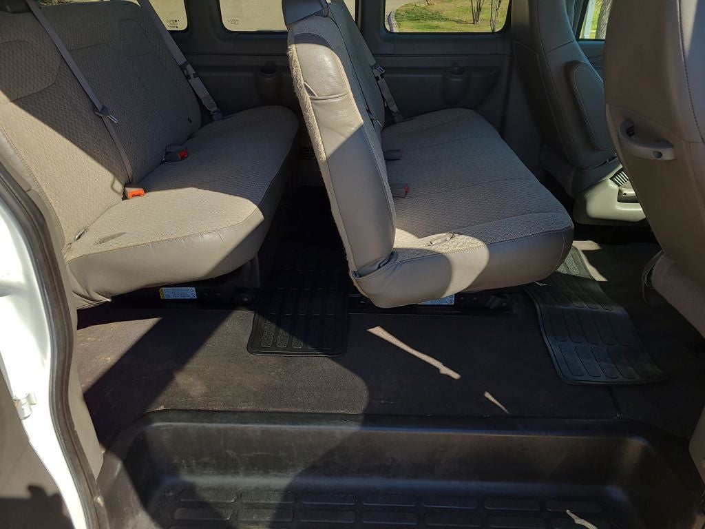 2024 Chevrolet Express 3500 LS Passenger