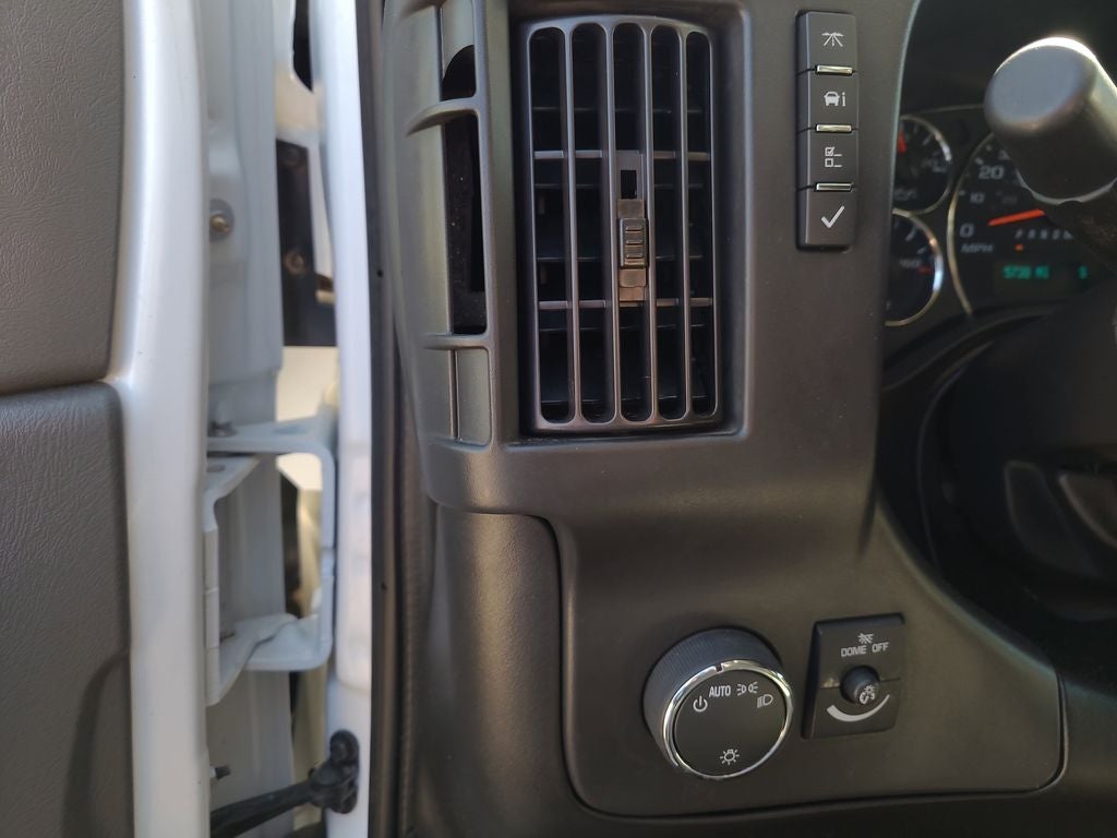 2024 Chevrolet Express 3500 LS Passenger