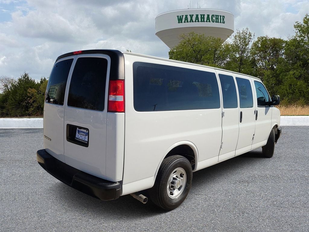 2024 Chevrolet Express 3500 LS Passenger