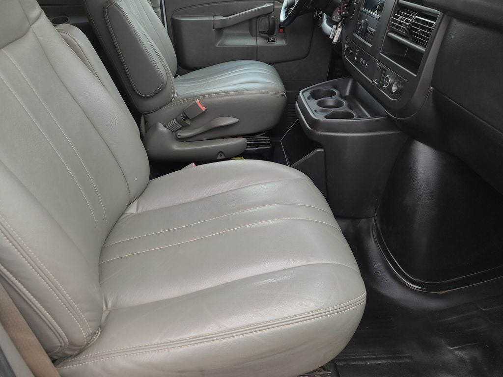 2023 Chevrolet Express 3500 LS Passenger