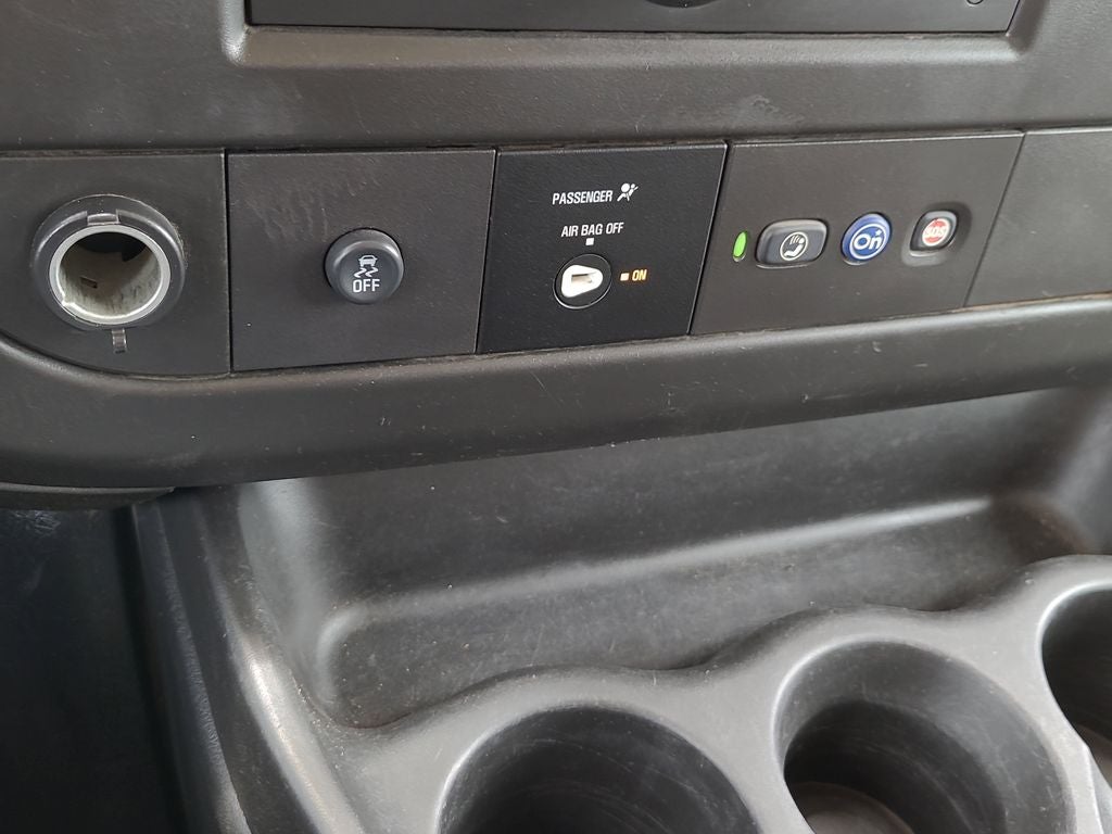2023 Chevrolet Express 3500 LS Passenger
