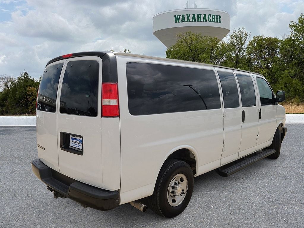 2023 Chevrolet Express 3500 LS Passenger