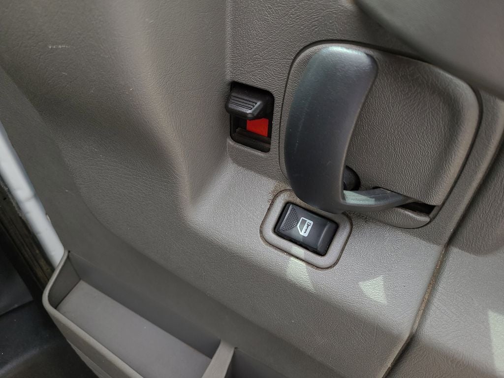 2023 Chevrolet Express 3500 LS Passenger