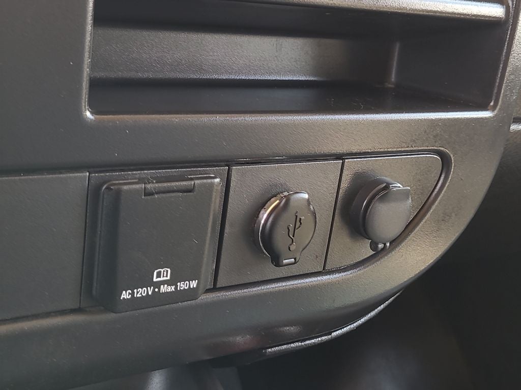 2023 Chevrolet Express 3500 LS Passenger