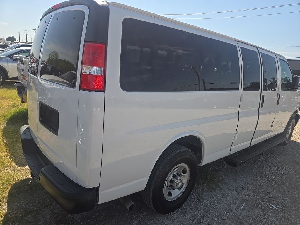 2023 Chevrolet Express 3500 LS Passenger