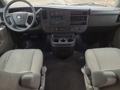 2024 Chevrolet Express 3500 LT Passenger