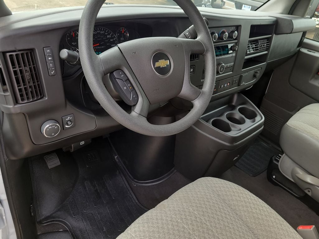 2024 Chevrolet Express 3500 LT Passenger