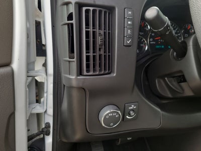 2024 Chevrolet Express 3500 LT Passenger