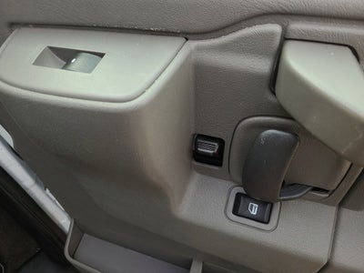 2024 Chevrolet Express 3500 LT Passenger