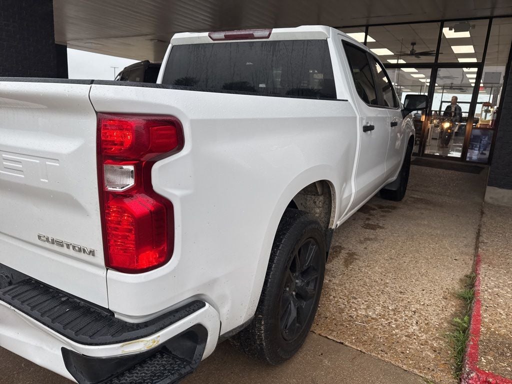 2022 Chevrolet Silverado 1500 Custom