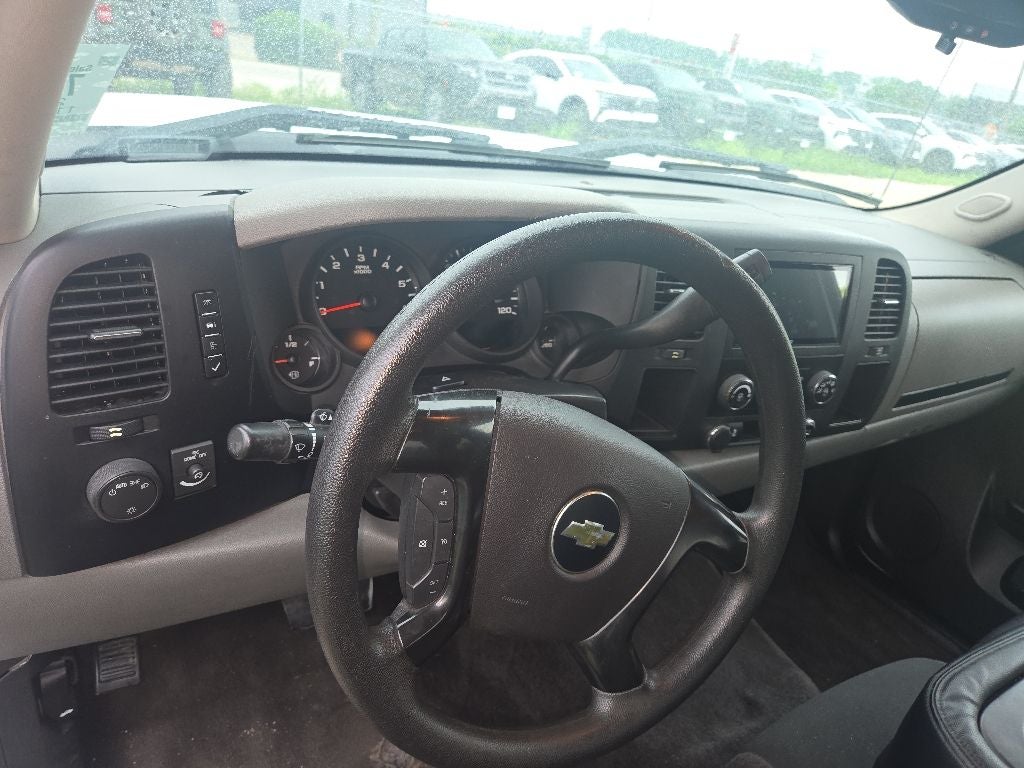 2013 Chevrolet Silverado 1500 LS