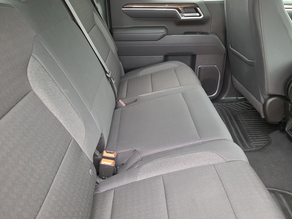 2026 Chevrolet Silverado 1500 LT LT1