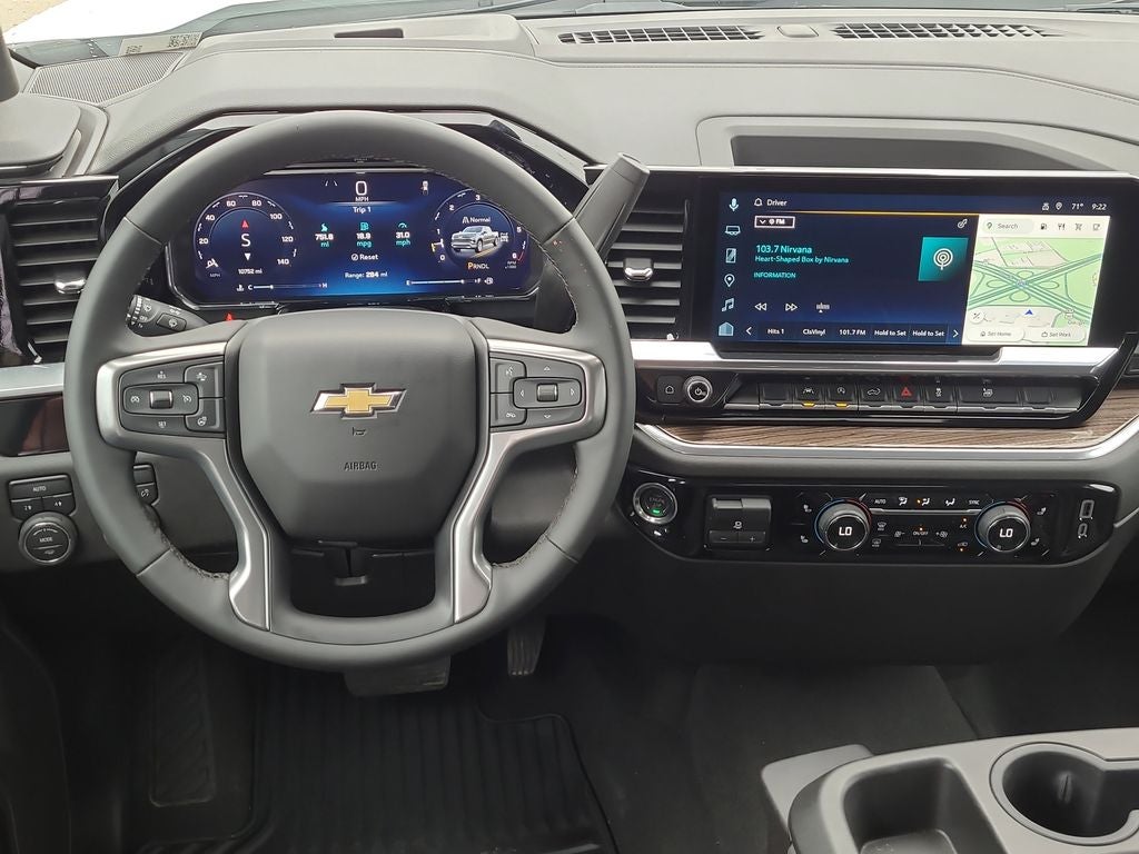 2026 Chevrolet Silverado 1500 LT LT1