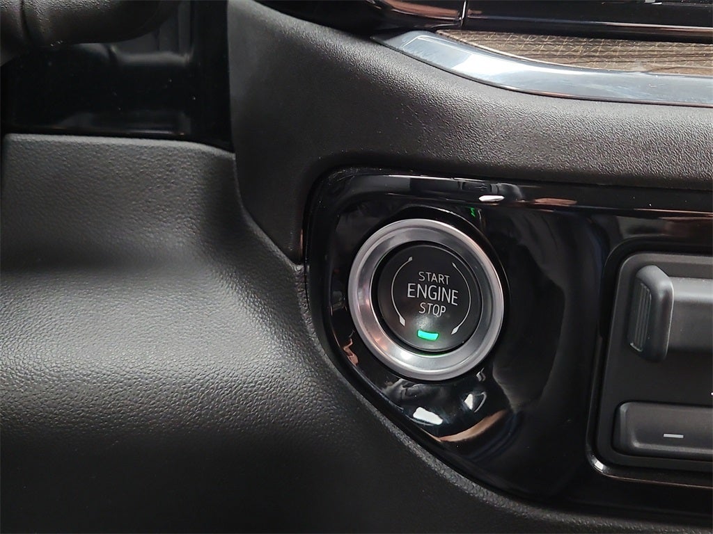 2025 Chevrolet Silverado 1500 LT LT1