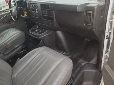 2022 Chevrolet Express 2500 Work Van Cargo