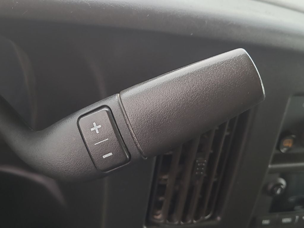 2022 Chevrolet Express 2500 Work Van Cargo