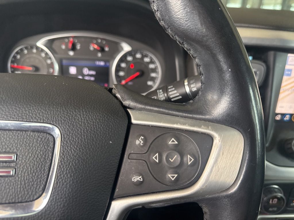 2020 GMC Acadia SLT