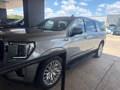 2023 GMC Yukon XL SLE