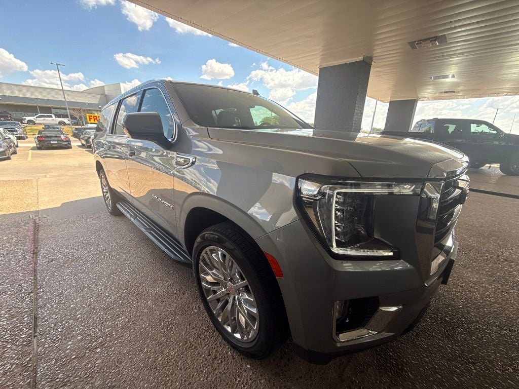 2023 GMC Yukon XL SLE