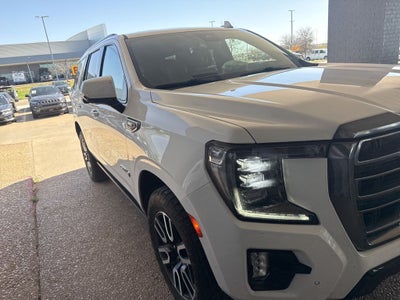 2023 GMC Yukon AT4