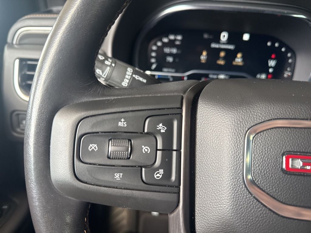 2023 GMC Yukon AT4