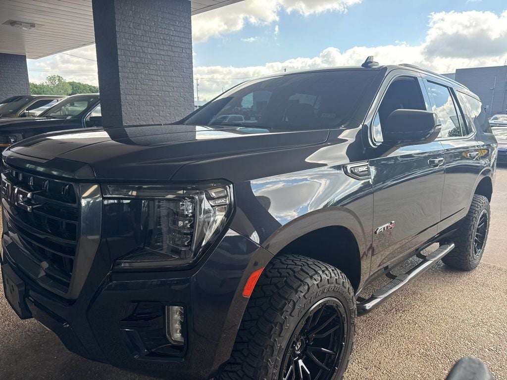 2023 GMC Yukon AT4