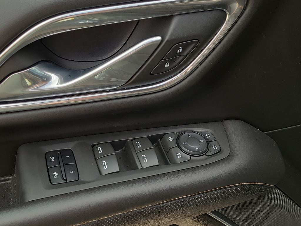 2023 GMC Yukon AT4
