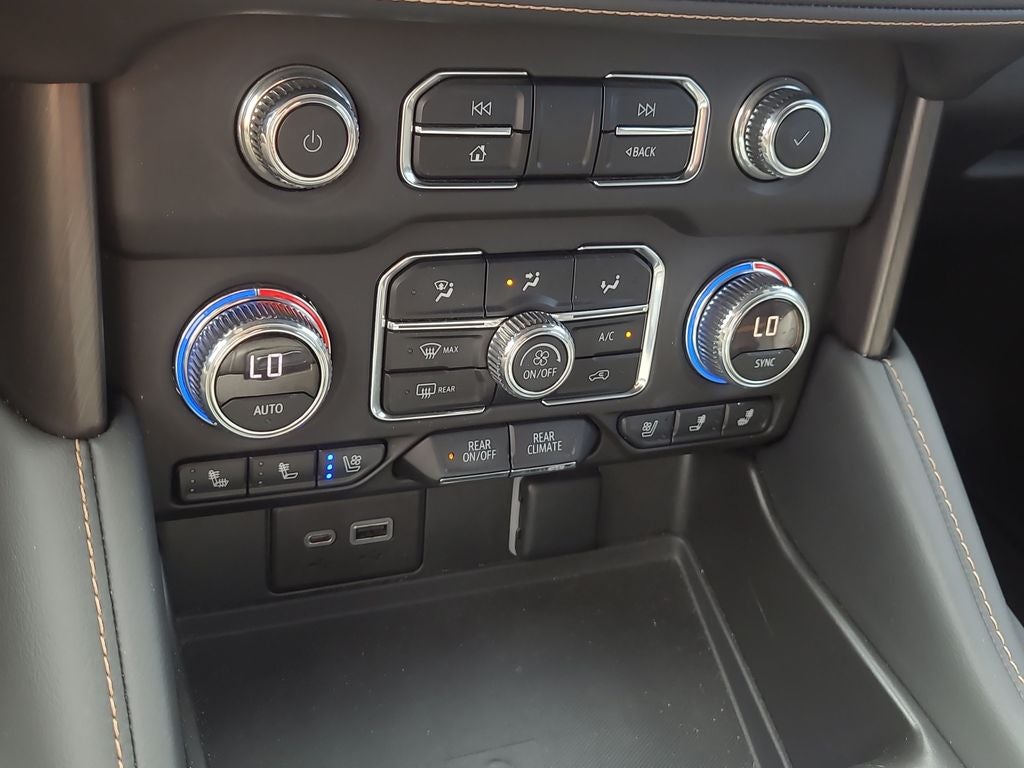 2023 GMC Yukon AT4