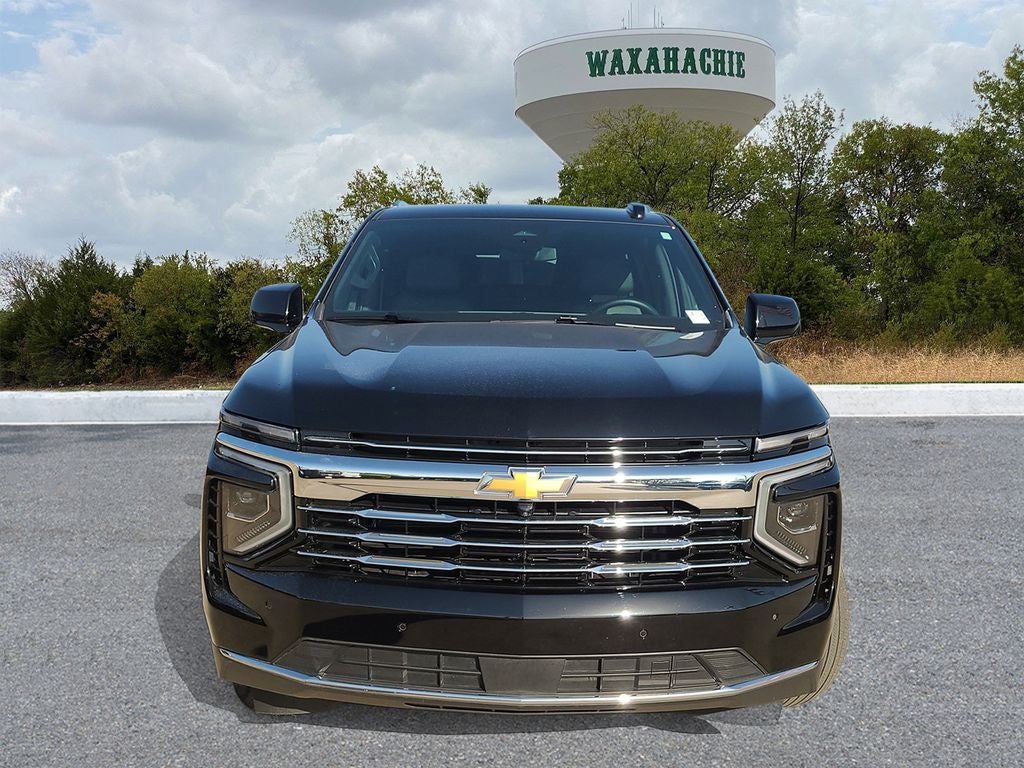 2025 Chevrolet Suburban LT