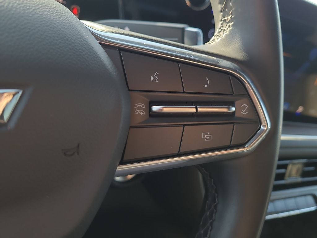 2025 Chevrolet Suburban LT