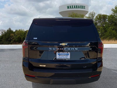 2025 Chevrolet Suburban LT