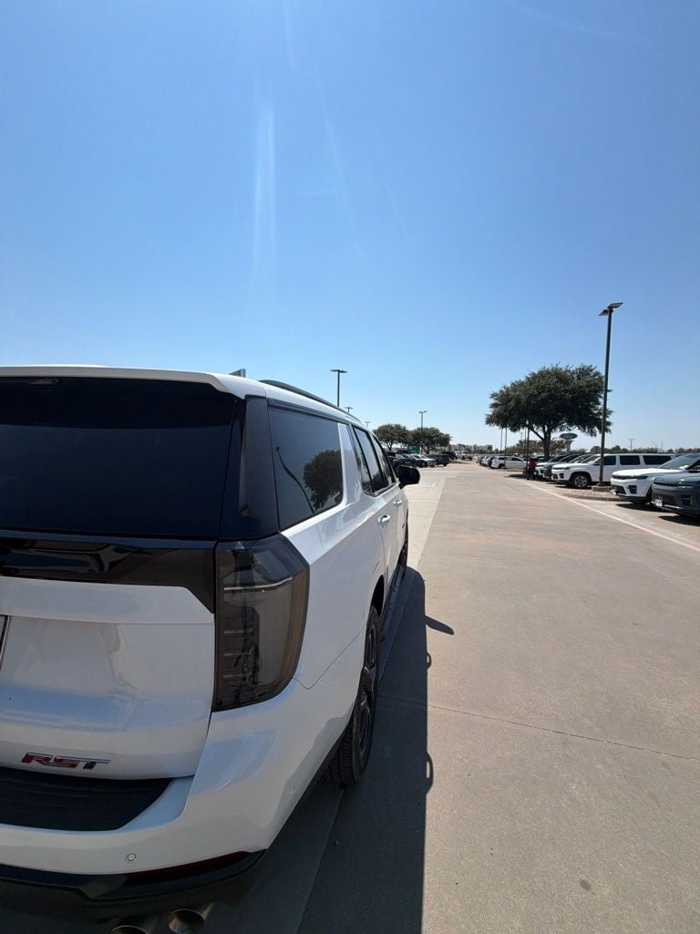 2025 Chevrolet Tahoe RST