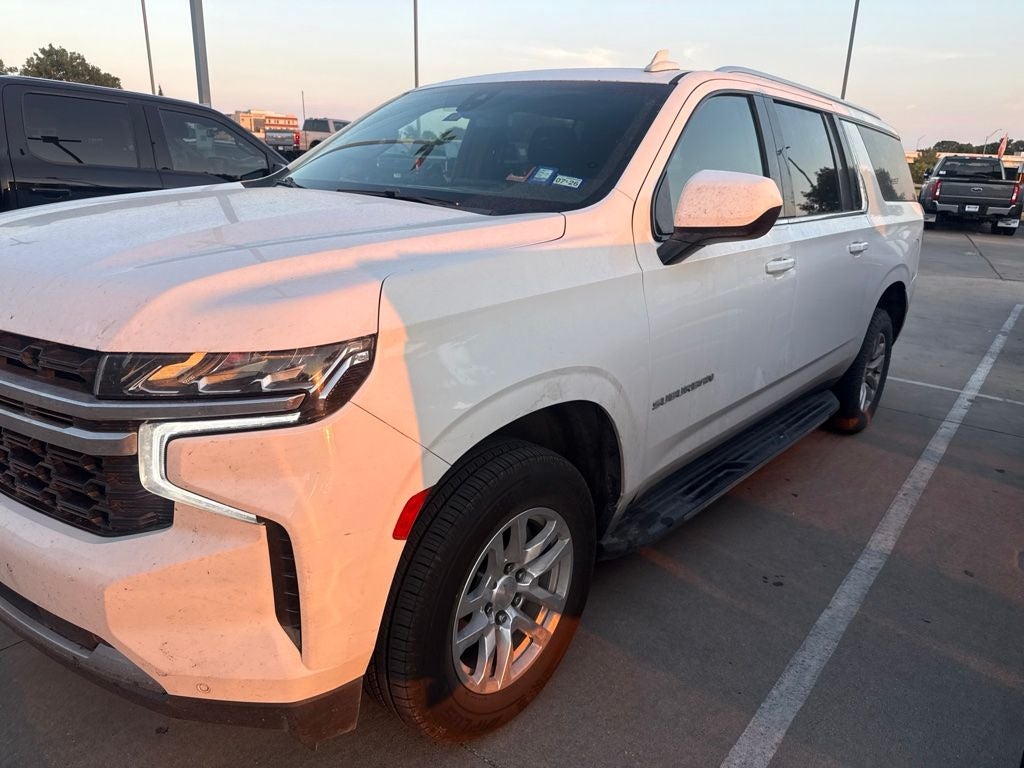 2022 Chevrolet Suburban LS