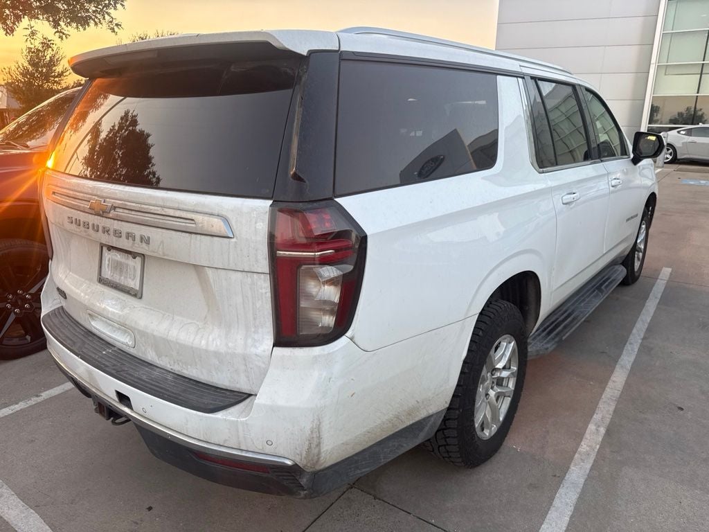 2022 Chevrolet Suburban LS