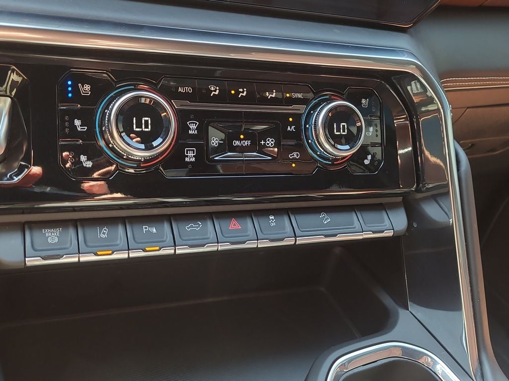 2024 GMC Sierra 2500HD Denali Ultimate